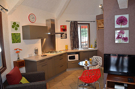 foto 1 Aluguer de frias entre particulares Flic-en-Flac bungalow   Canto cozinha