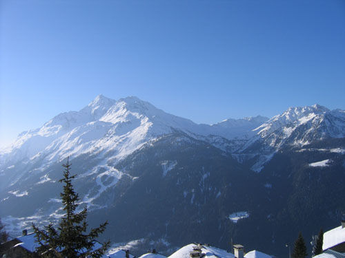 foto 8 Aluguer de frias entre particulares La Rosire 1850 studio Rdano-Alpes Sabia vista da varanda