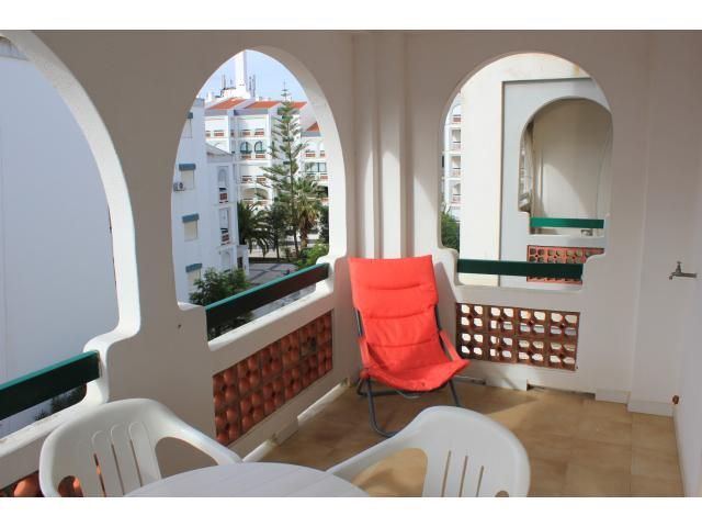 foto 4 Aluguer de frias entre particulares Manta Rota appartement Algarve  Terrao coberto