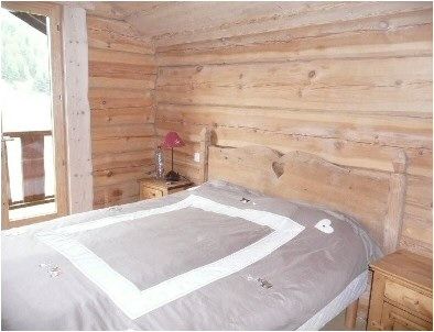 foto 4 Aluguer de frias entre particulares La joue du Loup chalet Provena-Alpes-Costa Azul Altos Alpes quarto