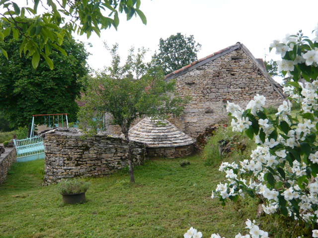 foto 7 Aluguer de férias entre particulares Saint-Cirq-Lapopie maison Midi-Pyrénées Lot Vista exterior do alojamento