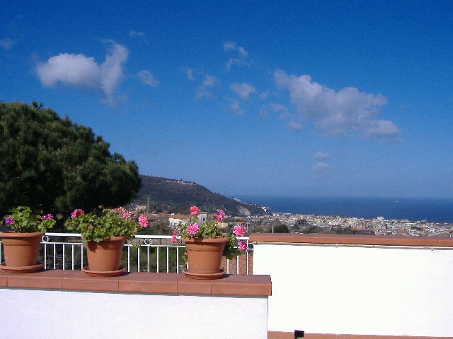 foto 4 Aluguer de frias entre particulares Sorrento appartement Campnia Npoles Vista do terrao