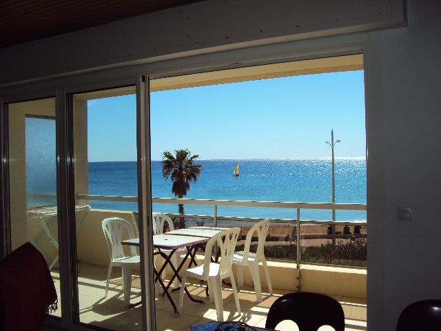 foto 8 Aluguer de frias entre particulares Le Lavandou appartement Provena-Alpes-Costa Azul Var vista da varanda