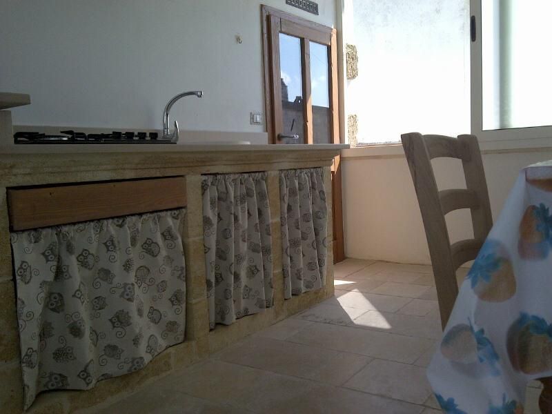 foto 6 Aluguer de férias entre particulares Pescoluse appartement Puglia Lecce (província de) Cozinha independente