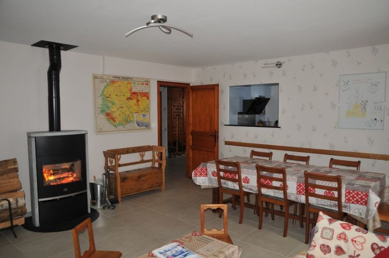 foto 8 Aluguer de frias entre particulares Thollon Les Mmises maison Rdano-Alpes Alta Sabia Sala de estar