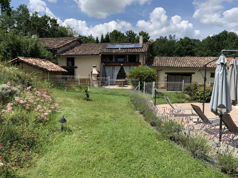 foto 4 Aluguer de férias entre particulares Moissac gite Midi-Pyrénées Tarn et Garonne Vista exterior do alojamento