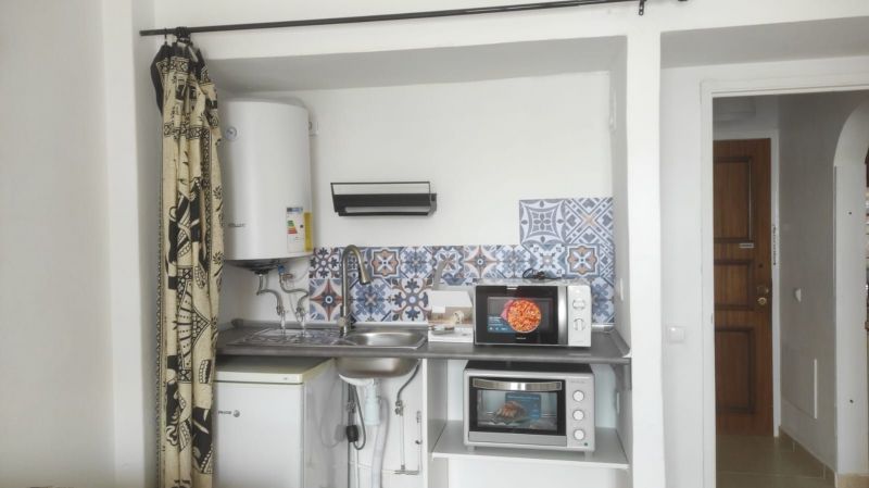 foto 8 Aluguer de frias entre particulares Lagos studio   Cozinha de vero