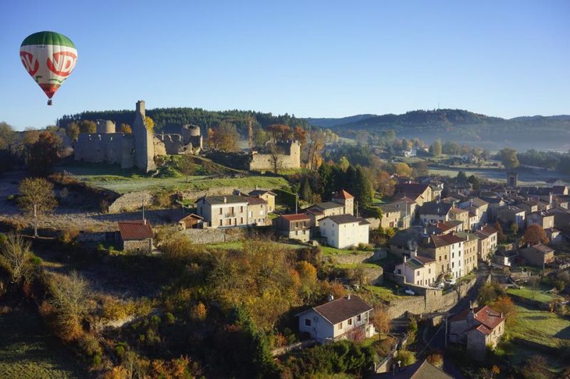 foto 17 Aluguer de frias entre particulares Saint-Anthme gite Auvergne Puy-de-Dme Vista dos arredores