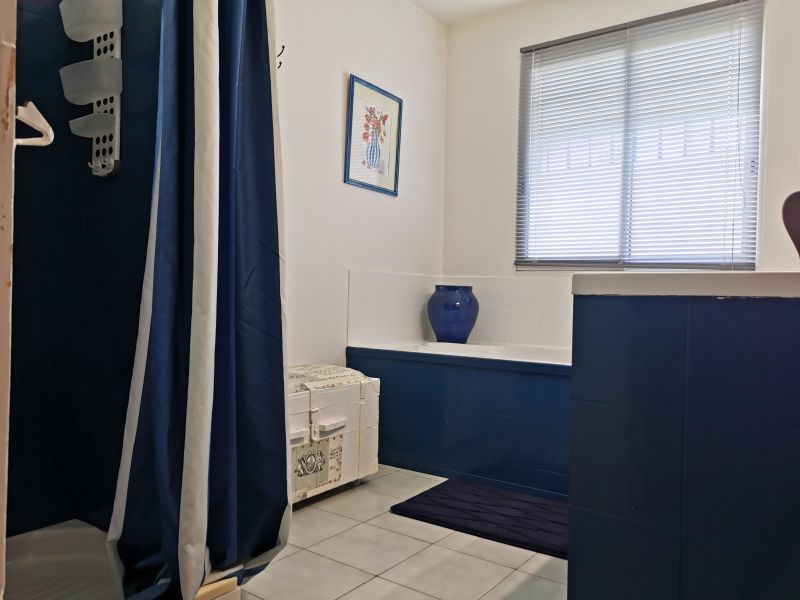 foto 17 Aluguer de frias entre particulares Avinho maison Provena-Alpes-Costa Azul Vaucluse casa de banho