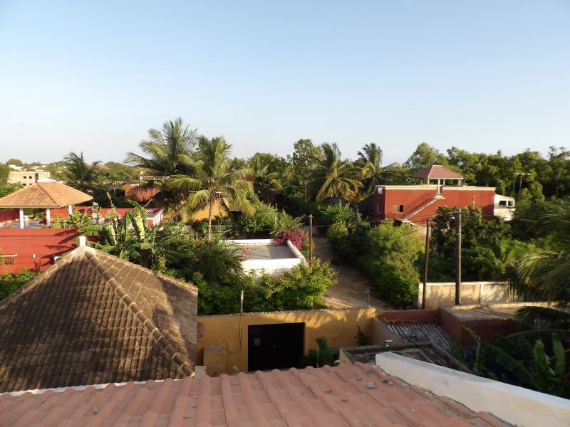 foto 10 Aluguer de férias entre particulares Saly appartement   Vista do terraço