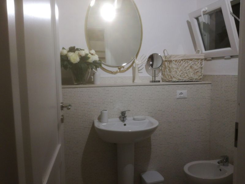 foto 8 Aluguer de frias entre particulares Ostuni villa Puglia Brndisi (provncia de) casa de banho