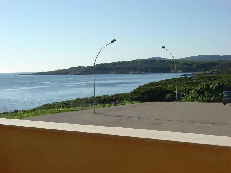 foto 0 Aluguer de férias entre particulares Alghero appartement Sardenha Sássari (província de) vista da varanda