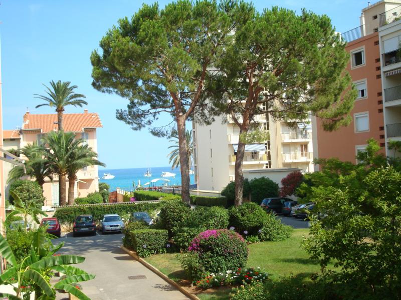 foto 1 Aluguer de frias entre particulares Roquebrune Cap Martin appartement Provena-Alpes-Costa Azul Alpes Maritimos Jardim