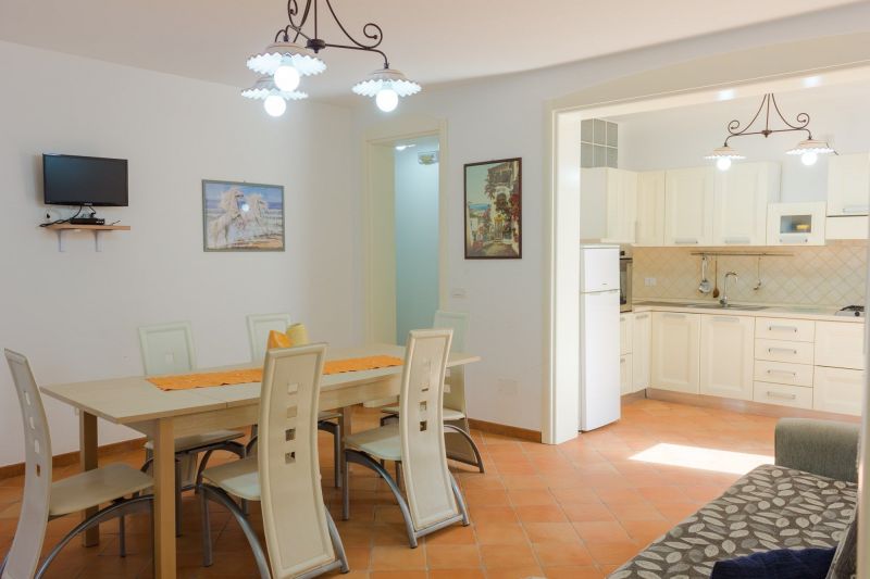 foto 4 Aluguer de frias entre particulares Pescoluse maison Puglia Lecce (provncia de) Sala de estar