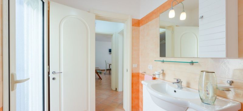 foto 7 Aluguer de frias entre particulares Pescoluse maison Puglia Lecce (provncia de) casa de banho 1
