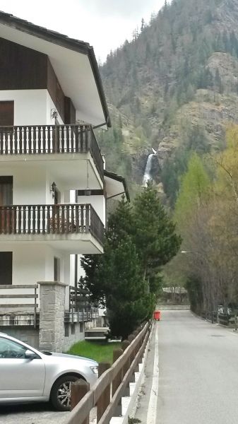 foto 4 Aluguer de frias entre particulares Gressoney Saint Jean studio Vale de Aosta Aosta Vista exterior do alojamento