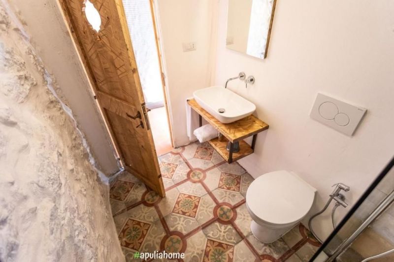foto 13 Aluguer de frias entre particulares Alliste appartement Puglia  casa de banho 1