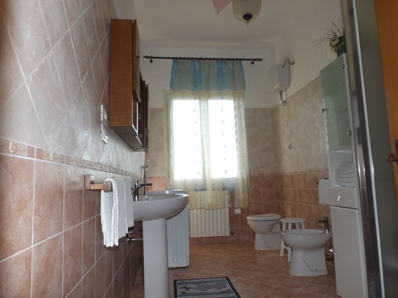 foto 7 Aluguer de frias entre particulares Cortona appartement Toscana Arezzo (provncia de) casa de banho