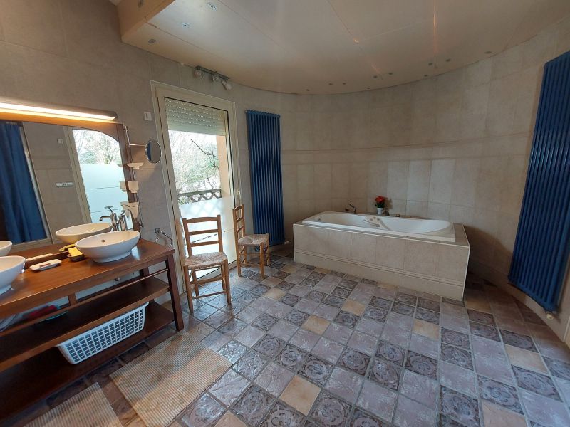foto 3 Aluguer de frias entre particulares Sarlat villa Aquitnia Dordogne casa de banho 1