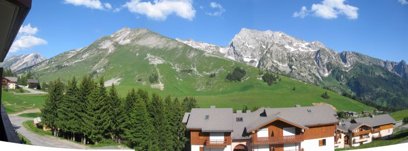 foto 1 Aluguer de férias entre particulares Manigod-Croix Fry/L'étale-Merdassier appartement Ródano-Alpes Alta Sabóia vista da varanda