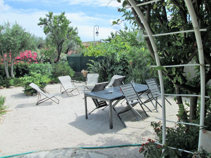 foto 9 Aluguer de frias entre particulares Hyres villa Provena-Alpes-Costa Azul Var Jardim