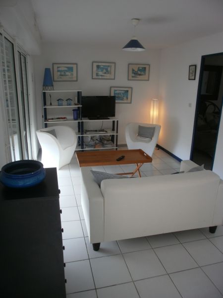 foto 1 Aluguer de férias entre particulares Saint Pierre la Mer appartement Languedoc-Roussillon Aude Sala de estar