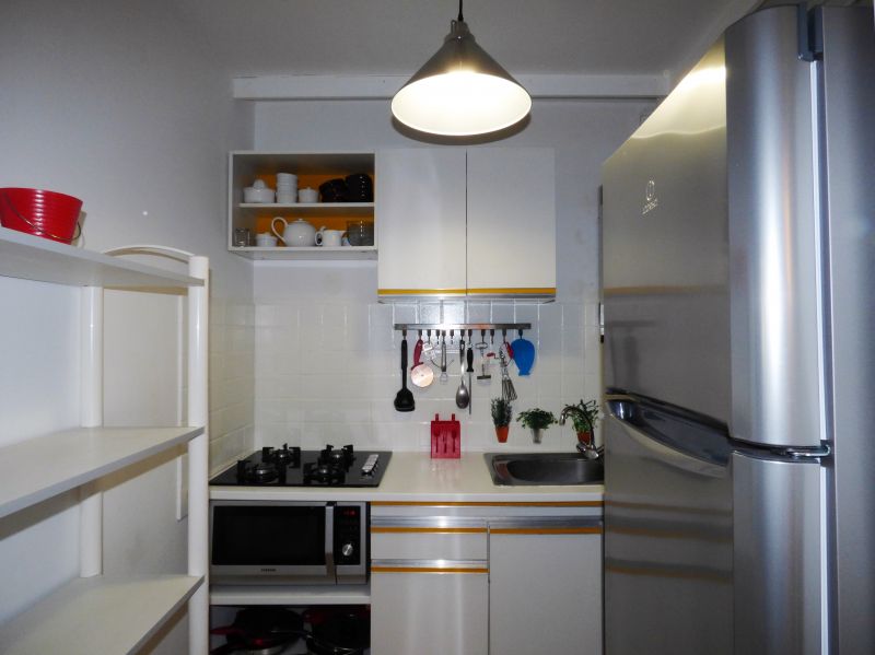 foto 20 Aluguer de frias entre particulares Bandol appartement Provena-Alpes-Costa Azul Var Cozinha independente