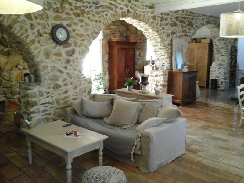 foto 18 Aluguer de frias entre particulares Le Thoronet maison Provena-Alpes-Costa Azul Var Sala de estar