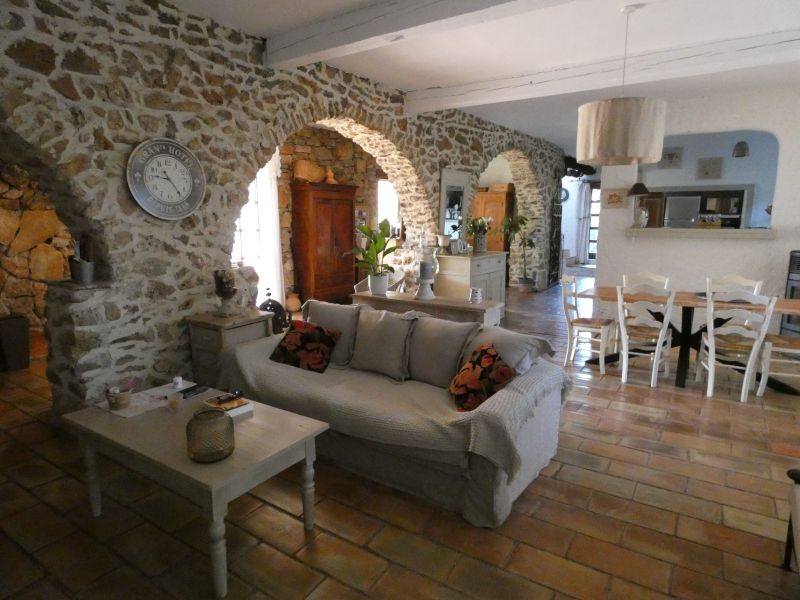 foto 17 Aluguer de frias entre particulares Le Thoronet maison Provena-Alpes-Costa Azul Var Sala de estar