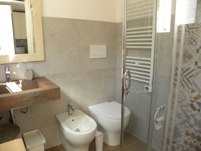 foto 24 Aluguer de frias entre particulares Lumio appartement Crsega Alta Crsega casa de banho