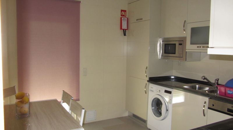 foto 6 Aluguer de frias entre particulares Armao de Pera appartement Algarve  Cozinha de vero