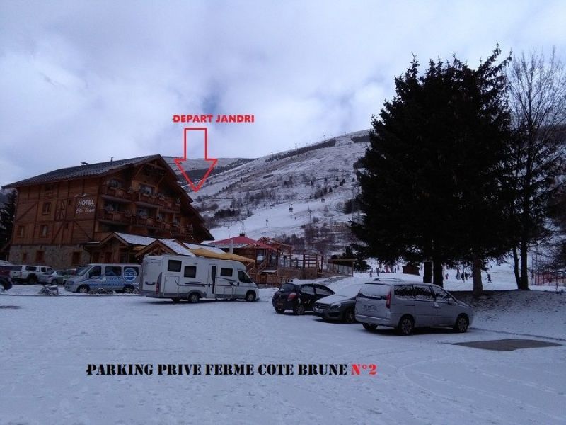 foto 3 Aluguer de frias entre particulares Les 2 Alpes studio Rdano-Alpes Isre Parque de estacionamento