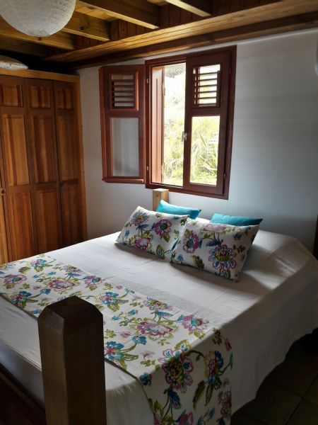 foto 7 Aluguer de frias entre particulares Sainte Rose bungalow Basse Terre  quarto