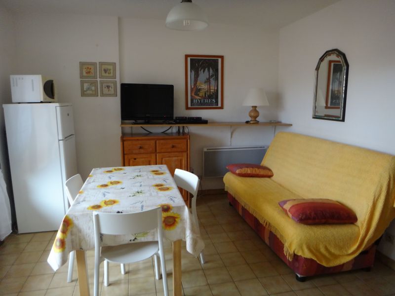 foto 4 Aluguer de frias entre particulares Carqueiranne appartement Provena-Alpes-Costa Azul Var Sala de estar