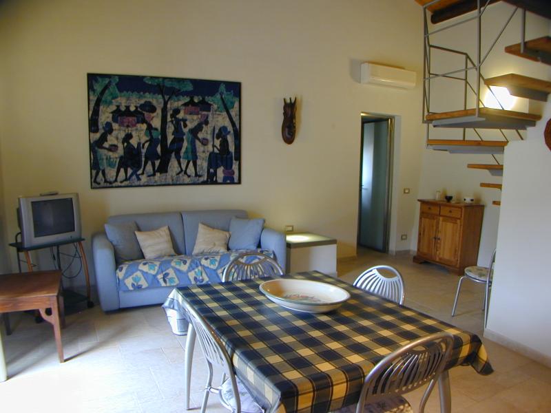foto 8 Aluguer de frias entre particulares Scopello appartement Siclia Trpani (provncia de) Sala de estar