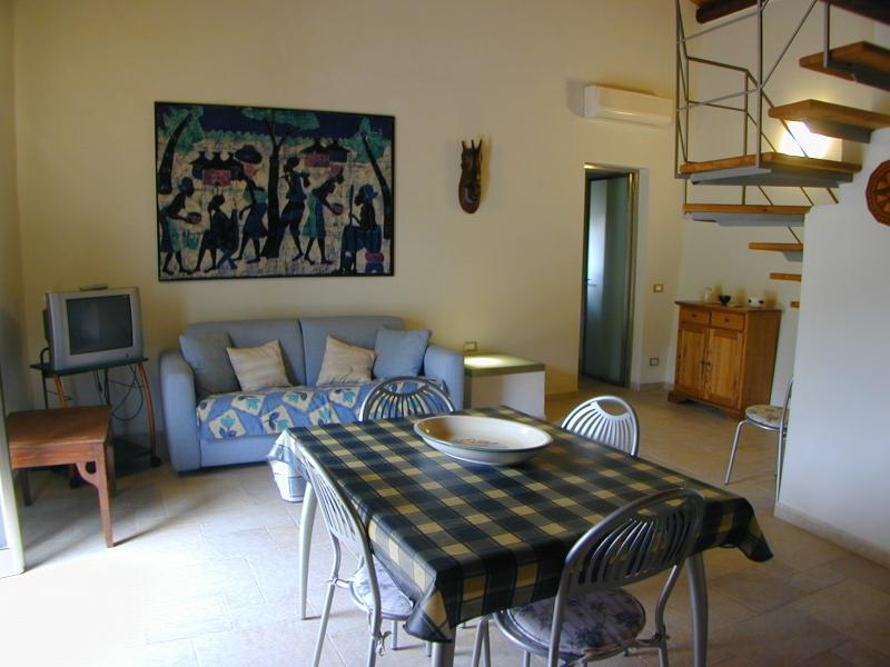 foto 9 Aluguer de frias entre particulares Scopello appartement Siclia Trpani (provncia de) Sala de estar