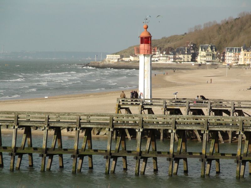 foto 4 Aluguer de frias entre particulares Deauville studio Baixa-Normandia Calvados vista da varanda