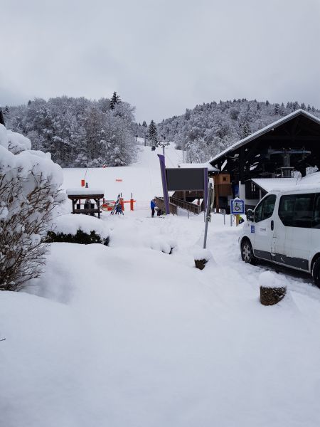 foto 1 Aluguer de férias entre particulares Morillon Grand Massif studio Ródano-Alpes Alta Sabóia Vista dos arredores