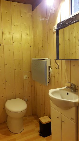 foto 14 Aluguer de frias entre particulares Les Contamines Montjoie chalet Rdano-Alpes Alta Sabia WC separado 2