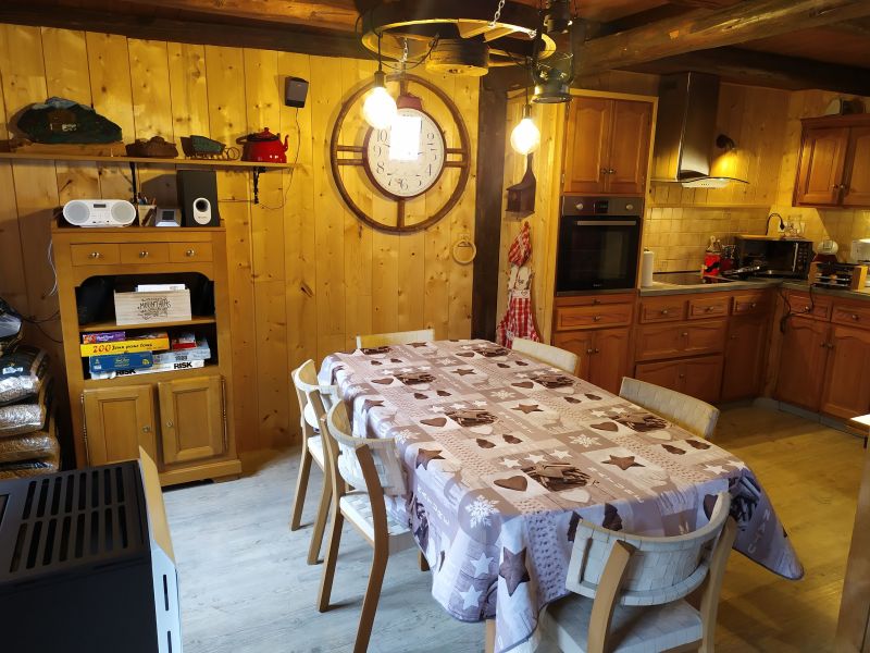 foto 1 Aluguer de frias entre particulares Les Contamines Montjoie chalet Rdano-Alpes Alta Sabia Sala de jantar