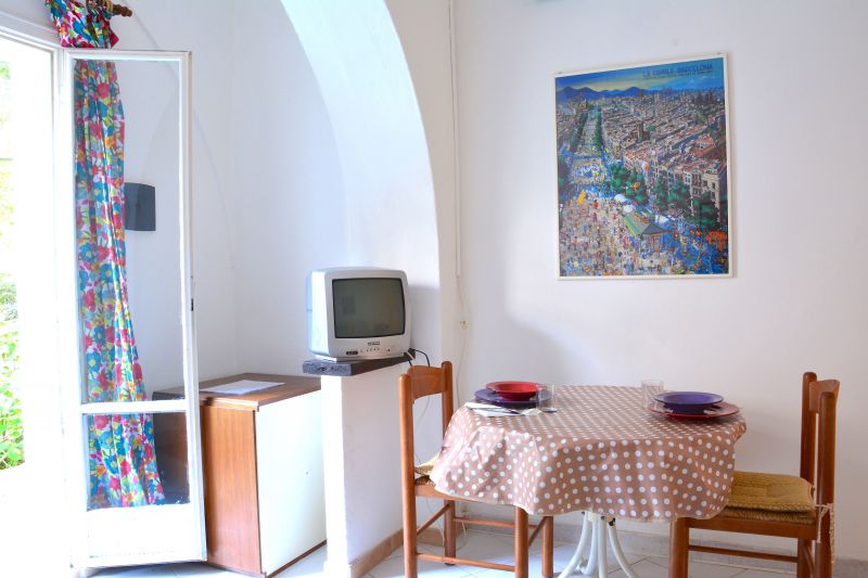 foto 4 Aluguer de frias entre particulares Santa Teresa di Gallura appartement Sardenha Olbia Tempio (provncia de) Sala de estar