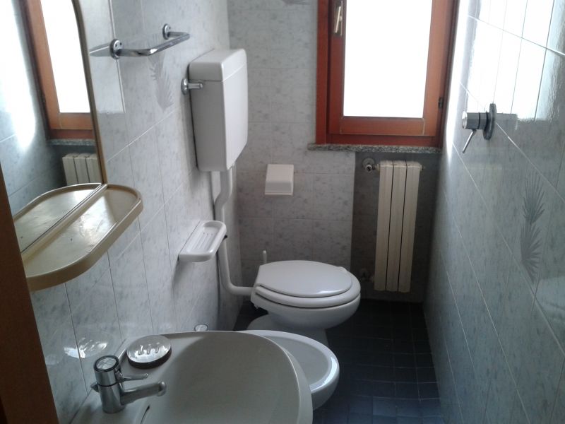 foto 8 Aluguer de frias entre particulares Rimini appartement Emlia-Romanha Rmini casa de banho