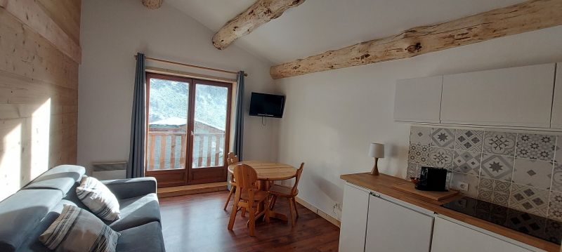 foto 3 Aluguer de férias entre particulares Bonneval sur Arc appartement Ródano-Alpes Sabóia Sala de estar