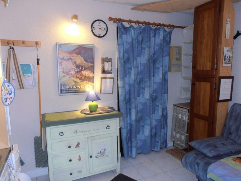 foto 7 Aluguer de frias entre particulares Montgenvre studio Provena-Alpes-Costa Azul Altos Alpes Sala de estar