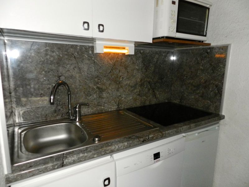 foto 4 Aluguer de frias entre particulares Les 2 Alpes appartement Rdano-Alpes Isre Canto cozinha