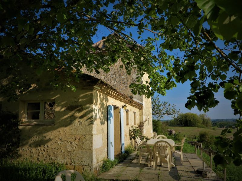 foto 6 Aluguer de frias entre particulares Monpazier gite Aquitnia Dordogne Terrao