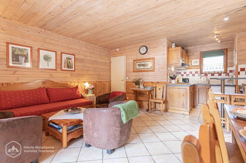 foto 4 Aluguer de férias entre particulares Valfréjus chalet Ródano-Alpes Sabóia Sala