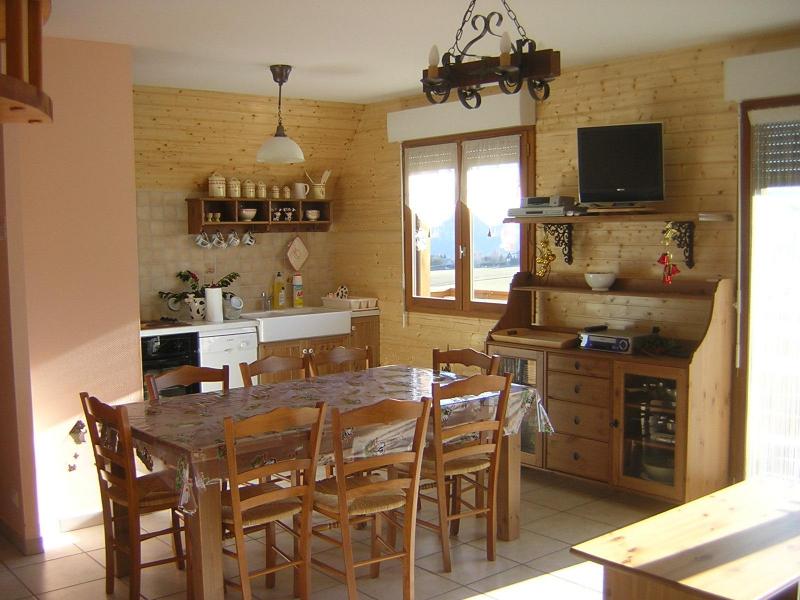 foto 4 Aluguer de frias entre particulares Besse et Saint Anastaise chalet Auvergne Puy-de-Dme Canto cozinha