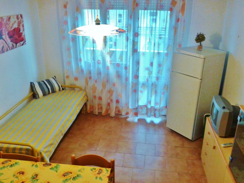 foto 2 Aluguer de frias entre particulares Rimini appartement Emlia-Romanha Rmini Sala de estar