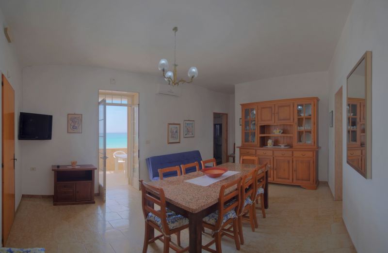 foto 8 Aluguer de frias entre particulares Porto Cesareo appartement Puglia Lecce (provncia de) Sala de estar